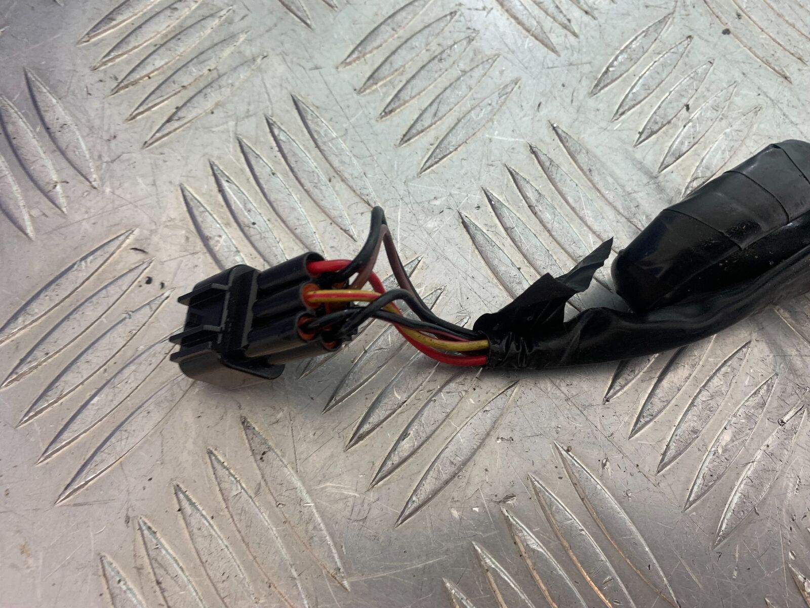 SINNIS TERRAIN 125 RIGHT SWITCH GEAR   YEAR 2018 (CMB1123)