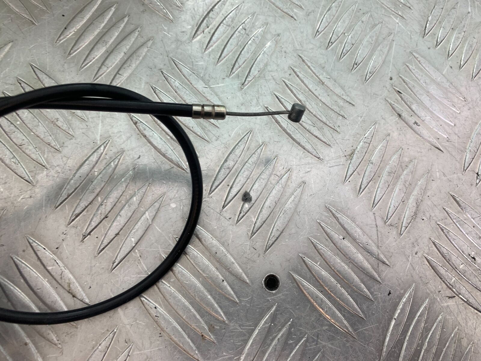 HONDA VFR400 VFR 400 NC21 CHOKE CABLE AND BRACKET  YEAR 1986-87 (CMB1043)