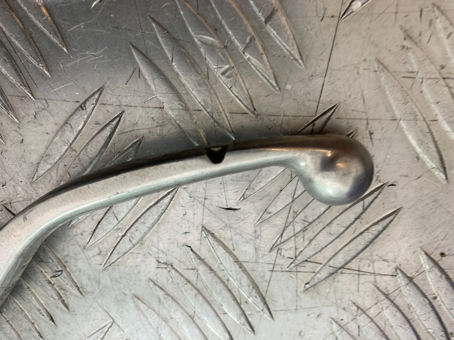 TRIUMPH SPEED TRIPLE R 1050 CLUTCH LEVER AND BRACKET   2009 (CMB1183)