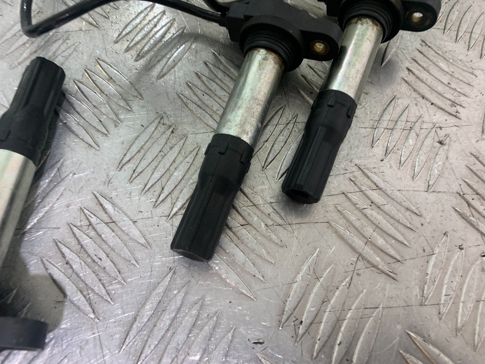APRILIA RSV4 FACTORY COILS  YEAR 2009-2012(CMB1224)