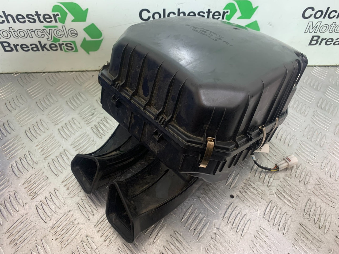 KTM 1290 SUPER DUKE R AIRBOX  YEAR 2020-2024 (CMB1272)