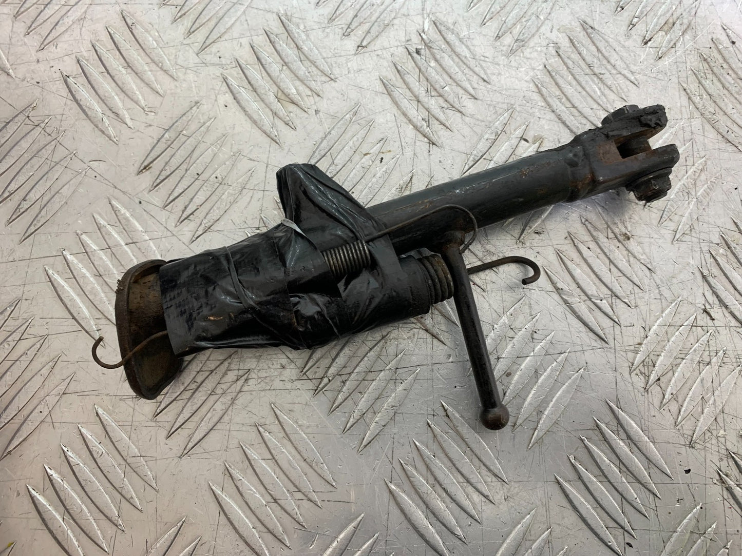 HONDA CBF500 CBF 500 SIDE STAND   YEAR 2004-2008  (CMB1294)