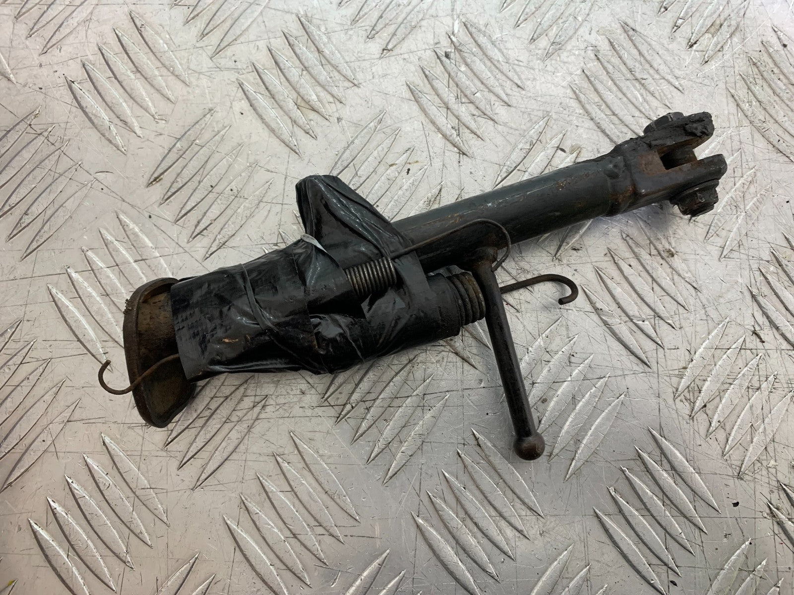 HONDA CBF500 CBF 500 SIDE STAND   YEAR 2004-2008  (CMB1294)