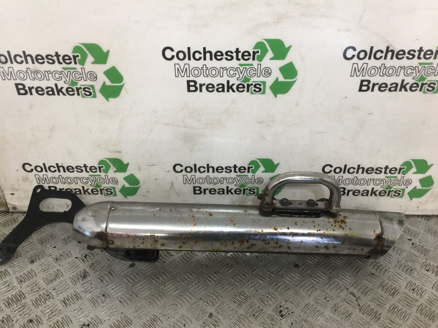 VICTORY V92 C LEFT SILENCER   YEAR 2004 (STOCK 765)