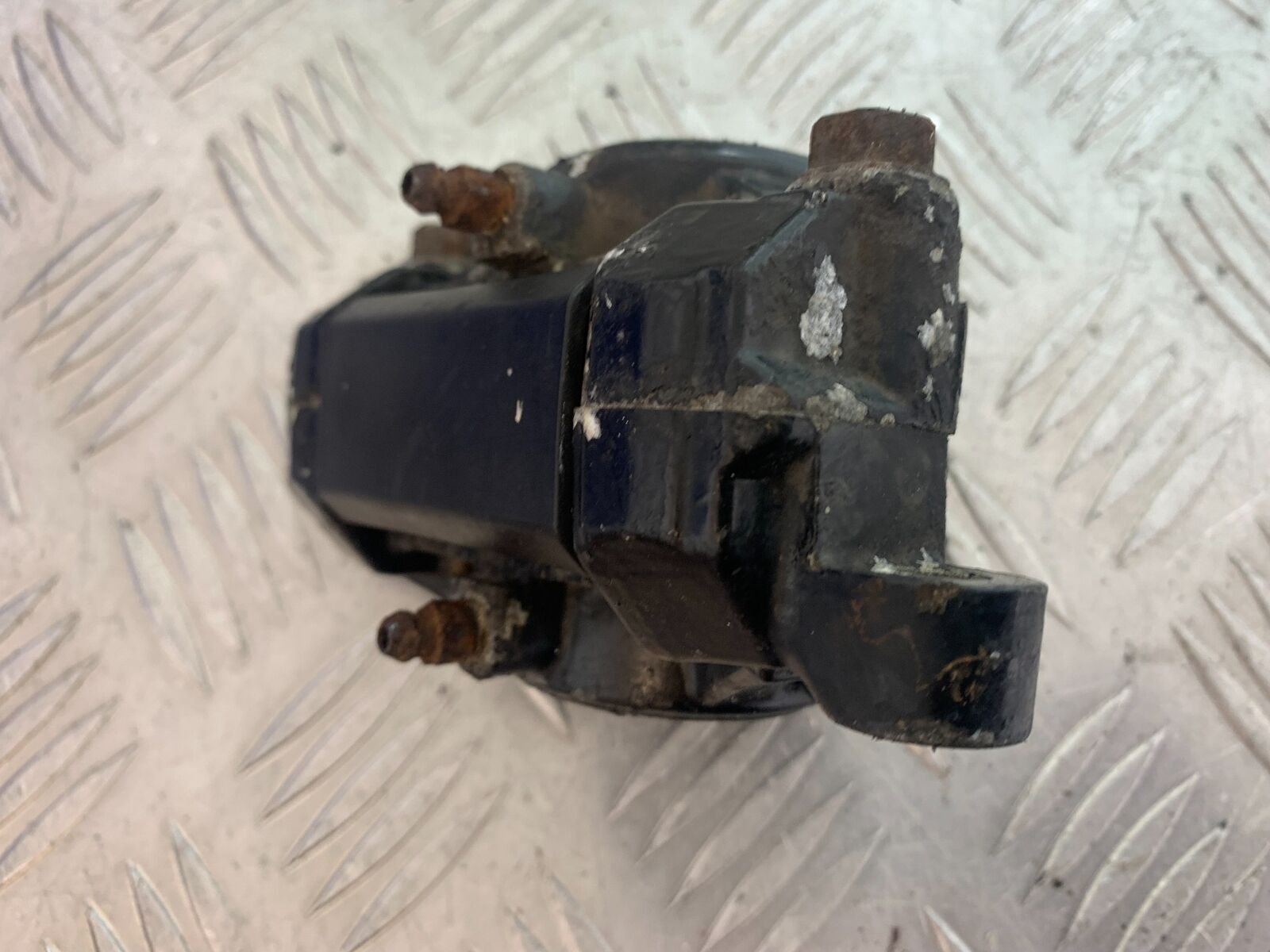 YAMAHA YZF600 YZF 600 THUNDERCAT REAR BRAKE CALIPER  1996-2003 (CMB1134)