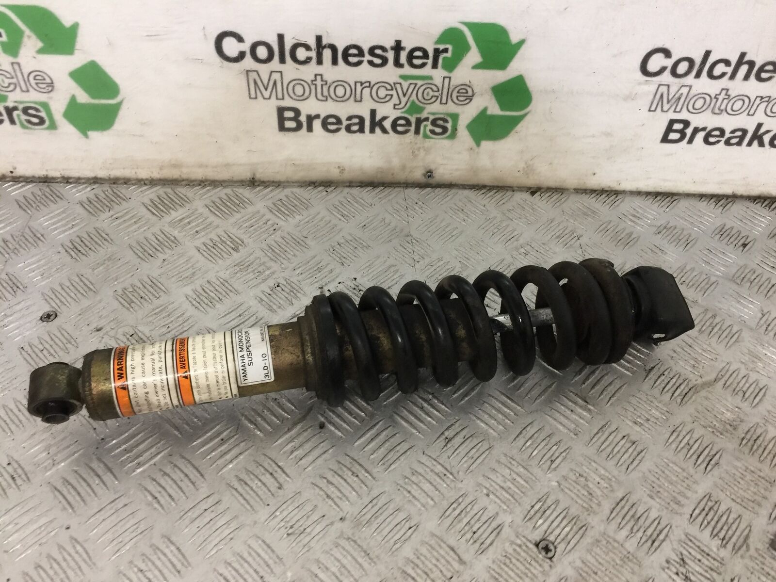 YAMAHA XTZ 750 SUPER TENERE REAR SHOCK  YEAR 1990-1995 (STOCK 889)