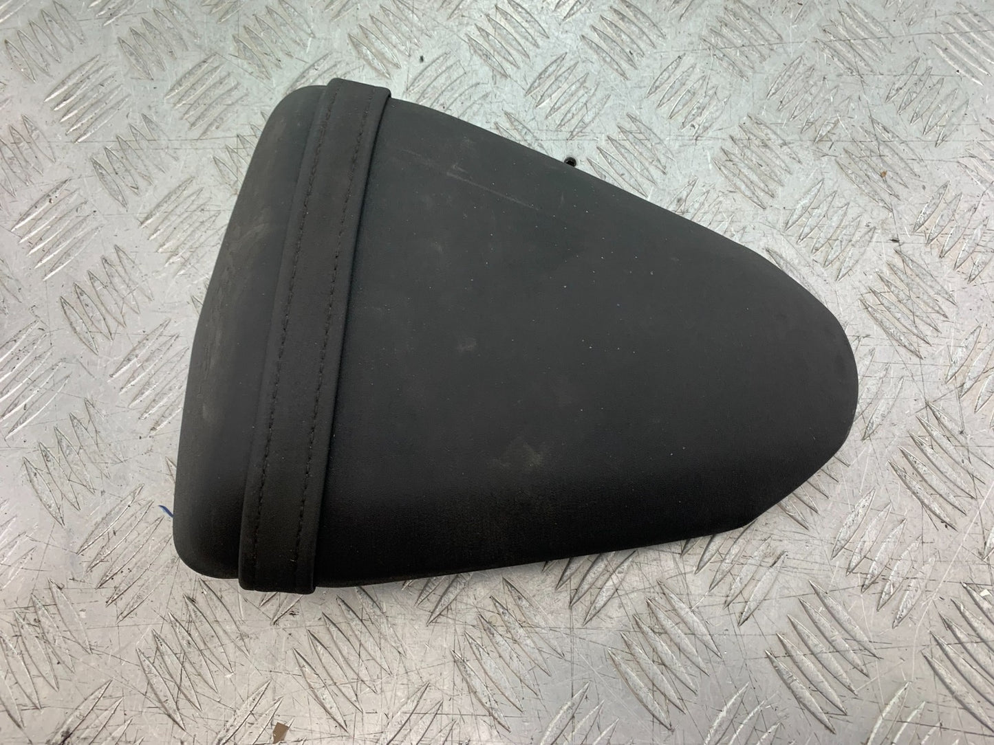 KAWASAKI ZX10R ZX10 R REAR SEAT   2008-2010 (CMB1301)