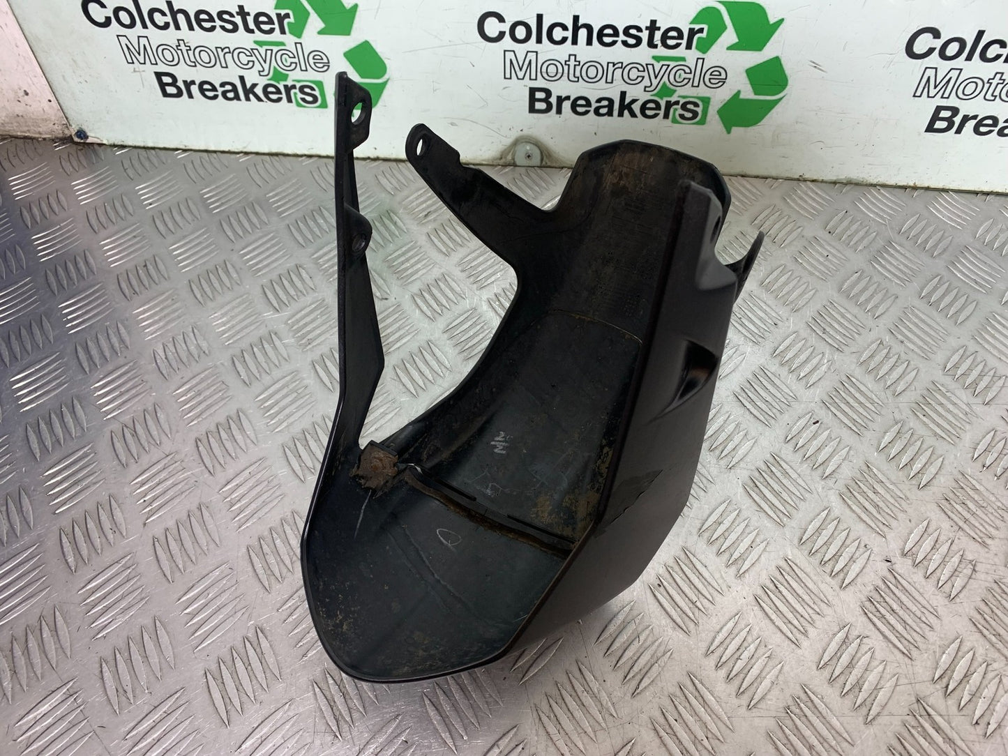 KTM DUKE 390 FRONT MUDGUARD  YEAR 2017- 2023 (CMB1314)