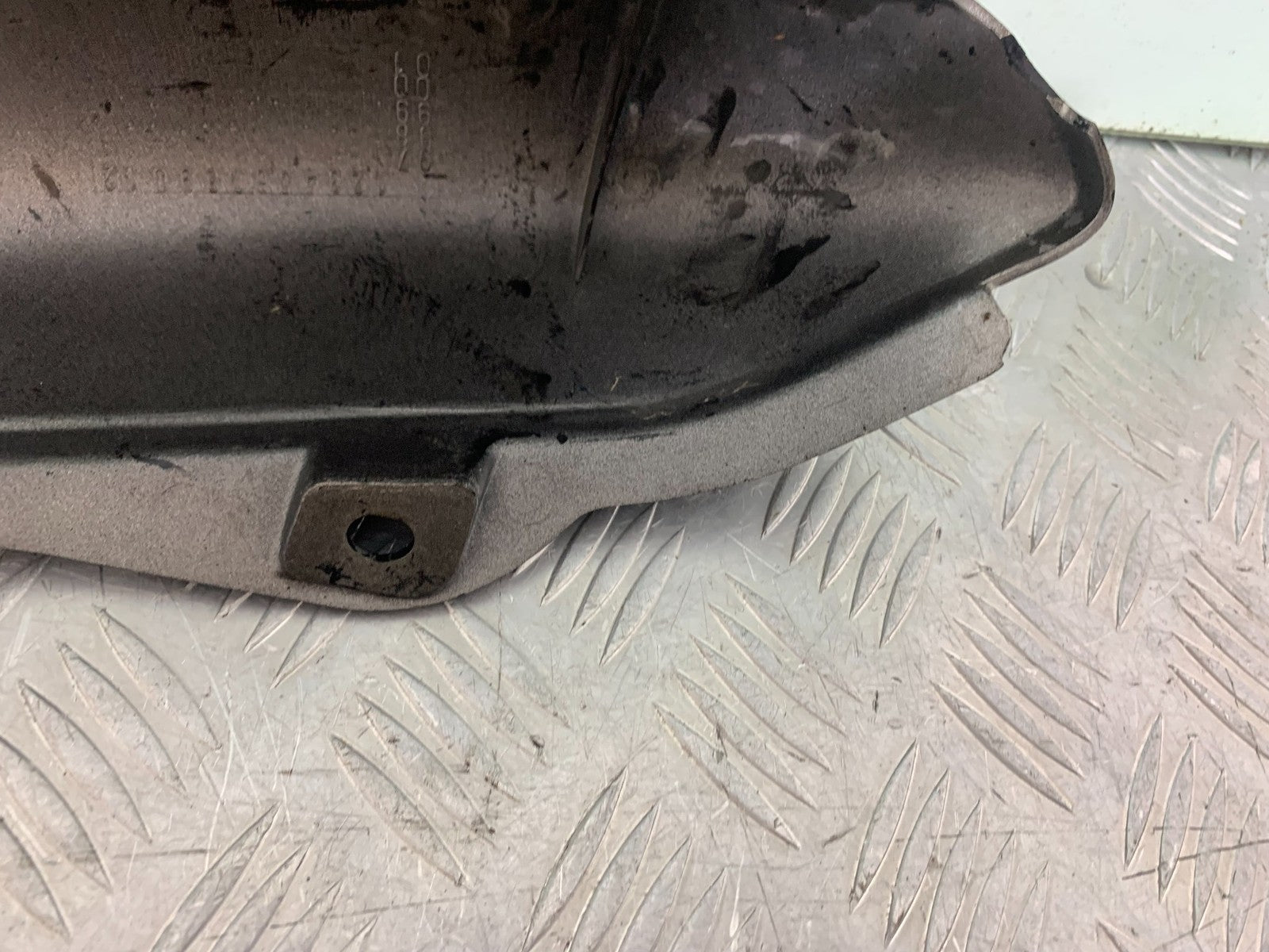 YAMAHA FZS600 FAZER 600 RIGHT TAIL PIECE  YEAR 1998-2001 (CMB1267)