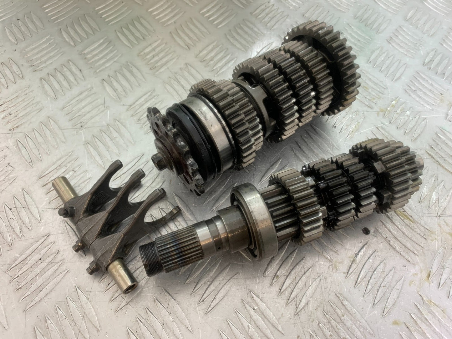 HONDA CBR1000 rr FIREBLADE GEARBOX  PISTONS  2008-2011 (CMB1253)