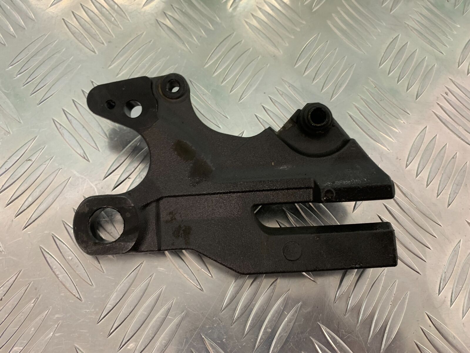 TRIUMPH TIGER 800 XCA REAR CALIPER BRACKET   YEAR 2015-2017 (STOCK 940)