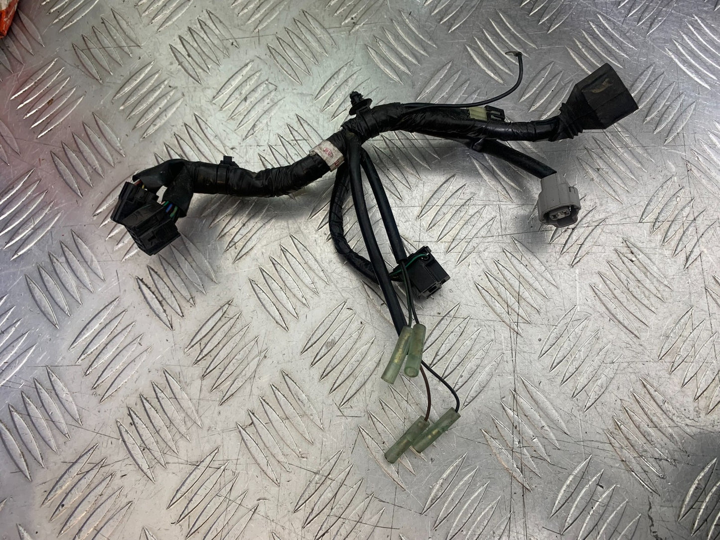 YAMAHA XJ6 XJ6-S HEADLIGHT CLOCKS WIRING SUB LOOM  YEAR 2009-2015  (CMB1212)