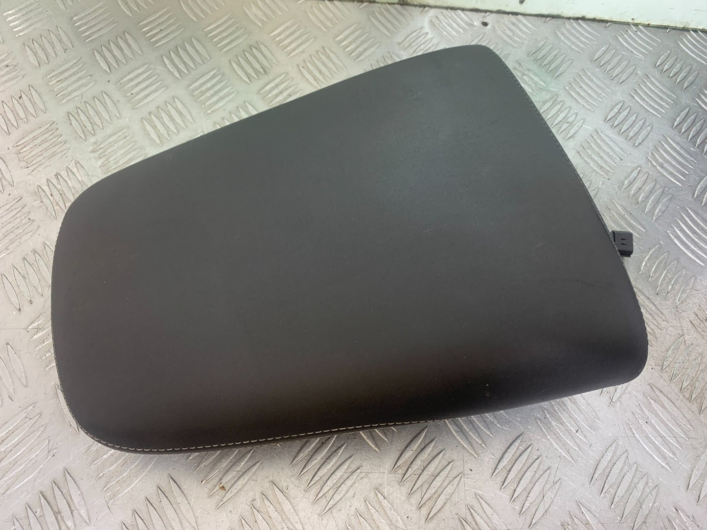 TRIUMPH TIGER 800 XRT HEATED REAR SEAT  2018-2020 (CMB1193)