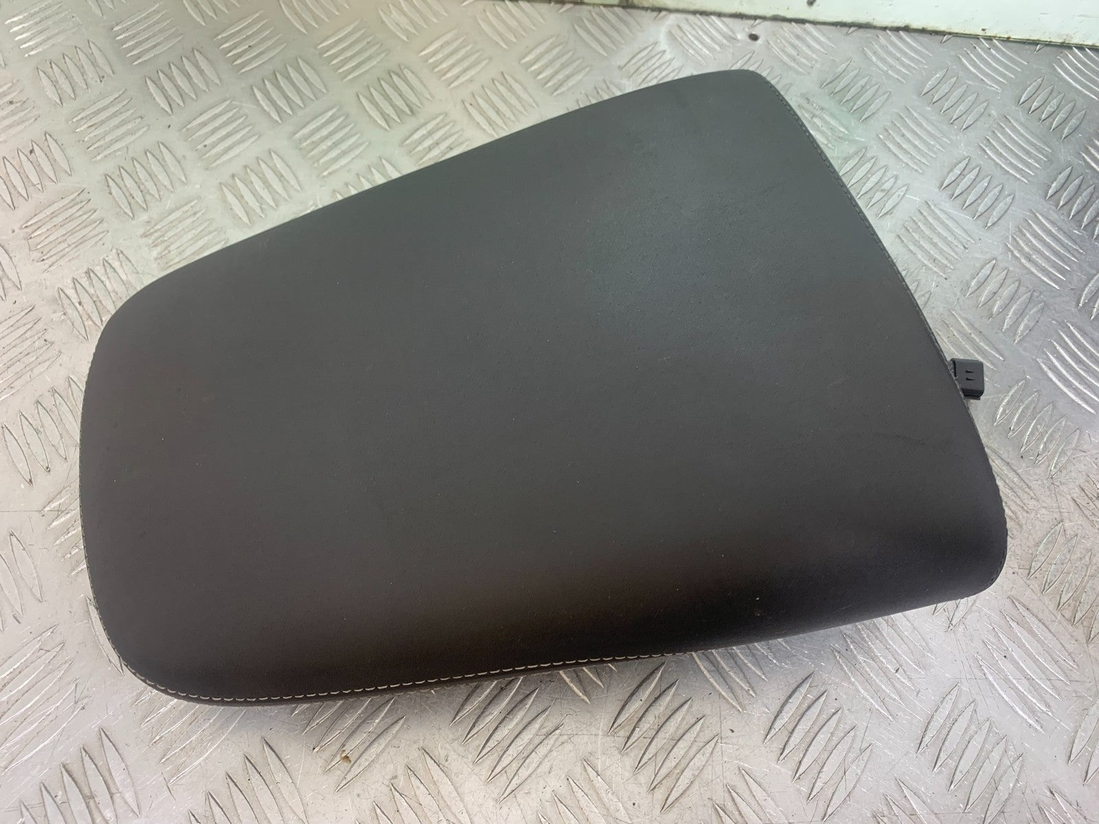 TRIUMPH TIGER 800 XRT HEATED REAR SEAT  2018-2020 (CMB1193)