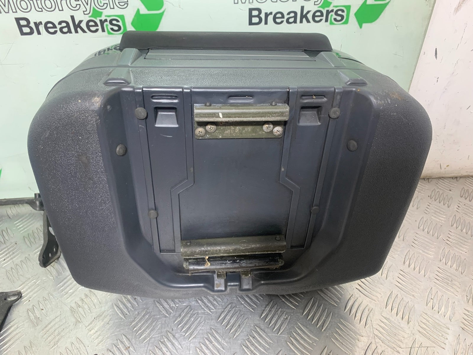 HONDA ST1100 PAN EUROPEAN HONDA TOP BOX AND RACK  YEAR 1993-2001 (CMB1195)