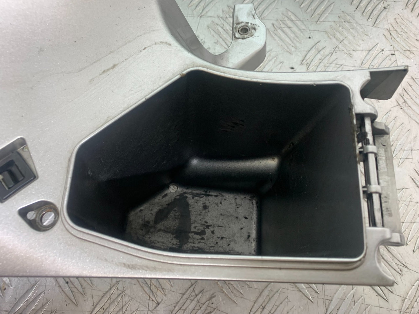 HONDA NT 700 V DEAUVILLE RIGHT POCKET  YEAR 2006-2011 (CMB1211)
