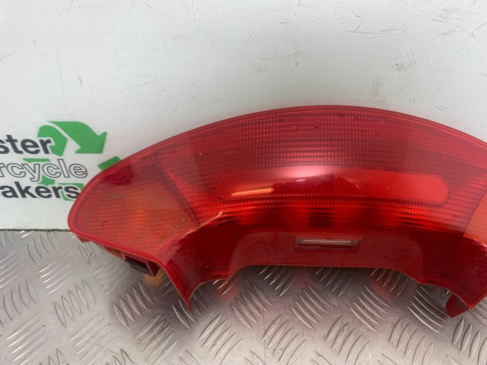BMW K1200 K 1200 LT REAR LIGHT YEAR 1999-07 (CMB1271)