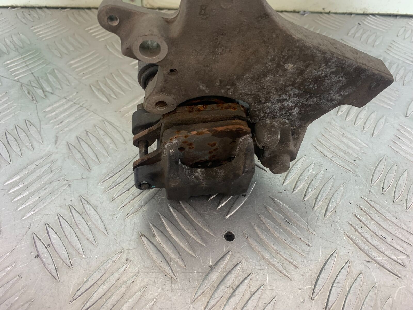 HONDA CBR650 F CBR 650F REAR CALIPER  YEAR 2014-17  (CMB1130)