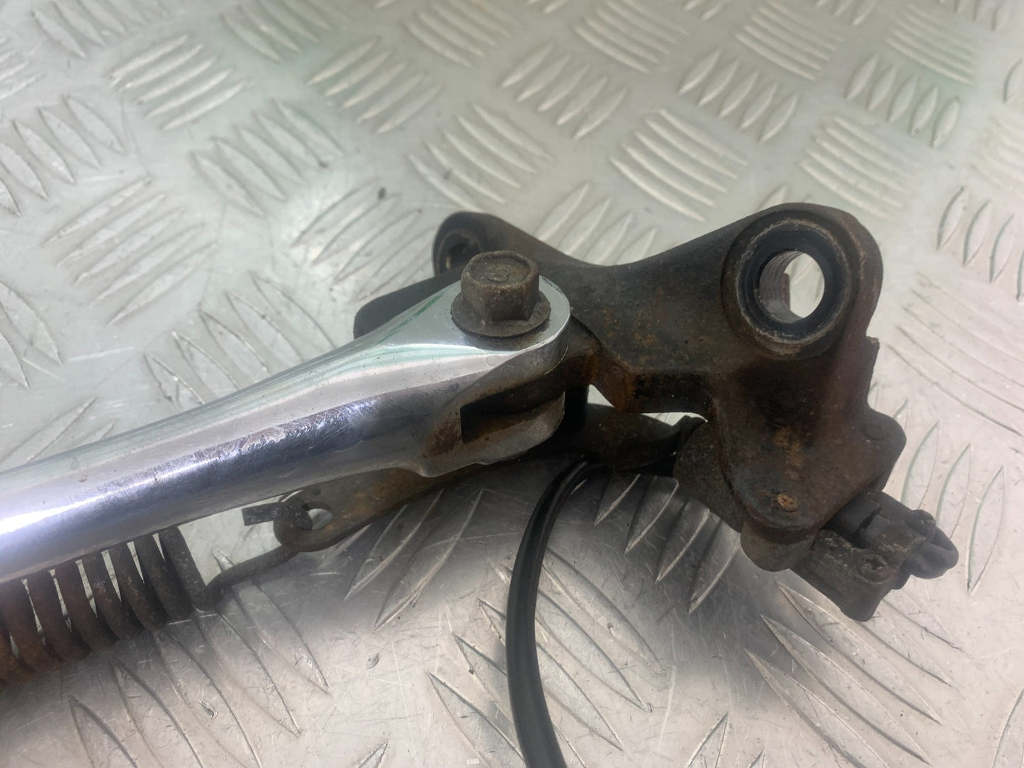 YAMAHA XV535 XV 535 VIRAGO SIDE STAND YEAR 1994-02 (CMB1139)