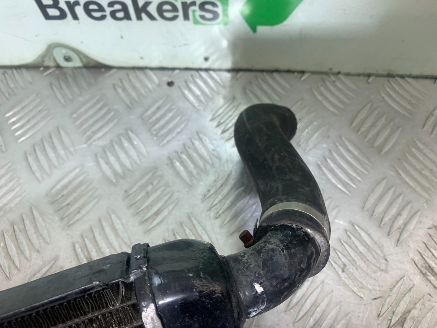 HONDA VTX1300 S-6 RADIATOR  YEAR 2004-09 (CMB1159)