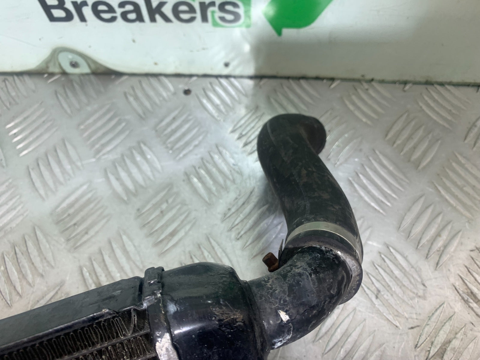 HONDA VTX1300 S-6 RADIATOR  YEAR 2004-09 (CMB1159)