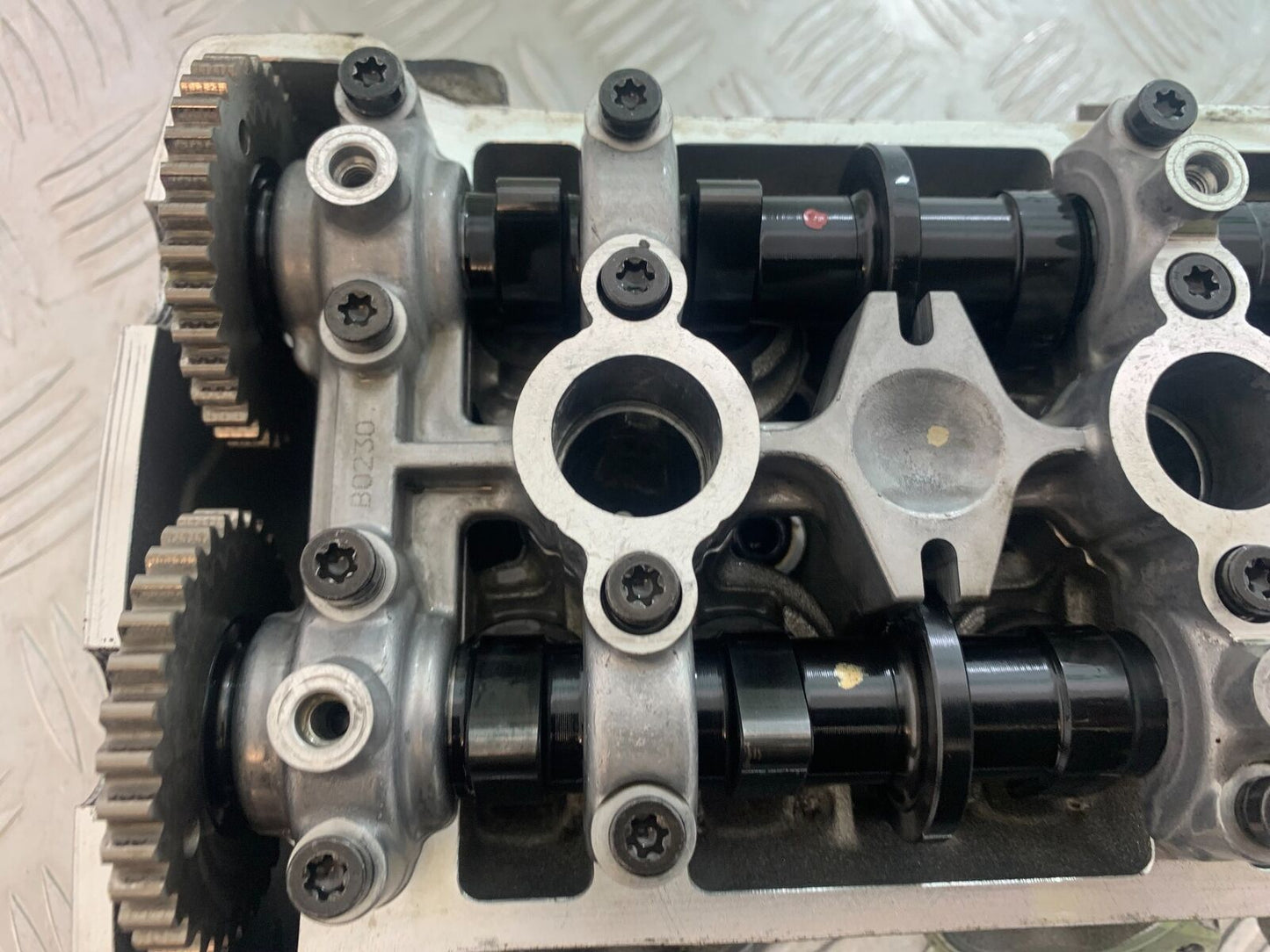 MV AGUSTA TURISMO VELOCE 800 CYLINDER HEAD AND CAMS  YEAR 2014-17 (CMB1051)
