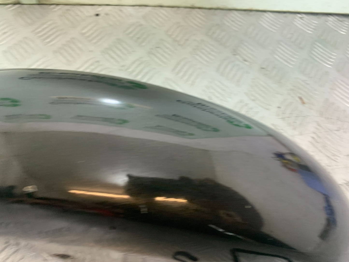 HONDA VT700 VT 700 SHADOW FRONT MUDGUARD  YEAR 1984-85 (CMB1328)