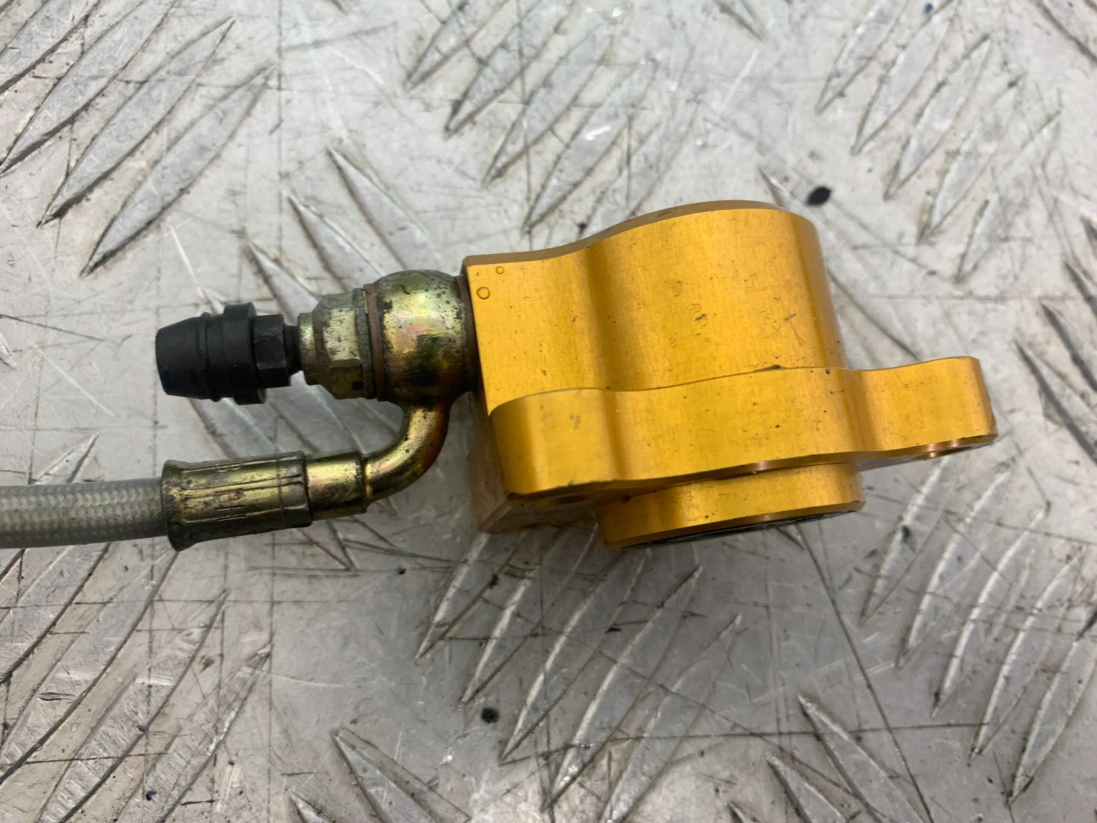 APRILIA RSV1000 R FACTORY MILLE CLUTCH SLAVE CYLINDER   2004-09 (CMB1203)