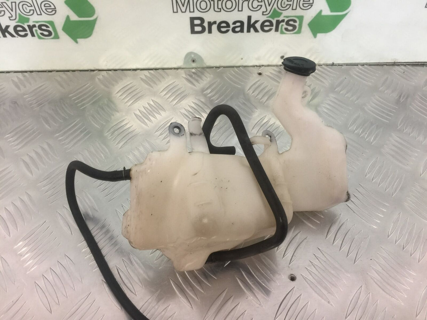 HONDA CBR1000 rr FIREBLADE COOLANT BOTTLE 2008-2011 (STOCK 930)
