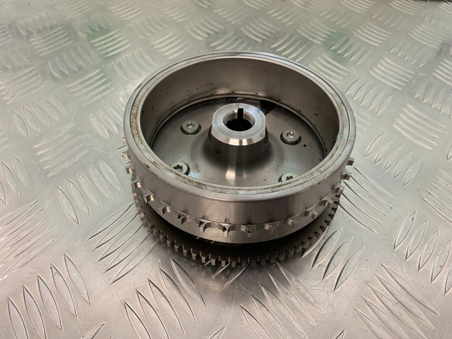 HONDA CB500 f CB500F FLYWHEEL   YEAR 2022 (STOCK 951)