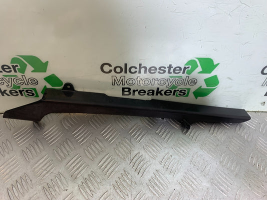 YAMAHA YZF R1 4XV CHAIN GUARD YEAR 1998-99 (CMB1291)