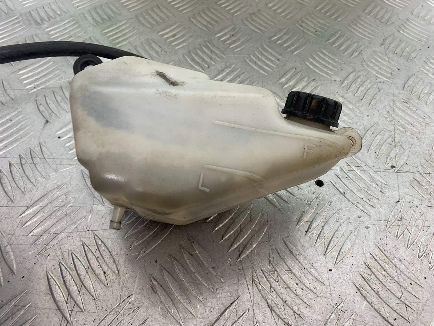 KAWASAKI Z750 Z 750 COOLANT BOTTLE  YEAR 2004-2006  (CMB1234)