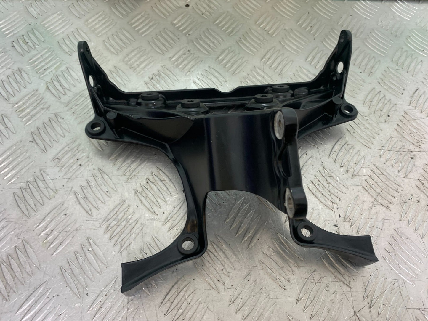 TRIUMPH 1050 SPRINT GT FAIRING BRACKET  YEAR 2010-2016 (CMB1250)