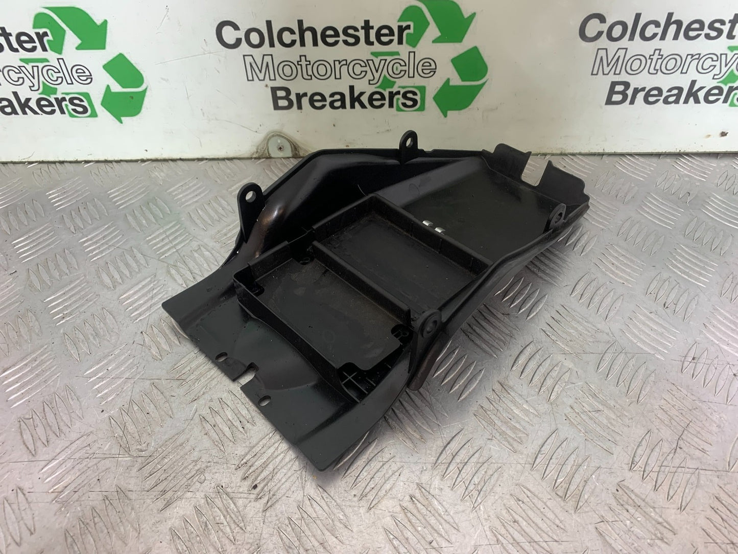KTM 690 DUKE R LC4 REAR UNDERTRAY YEAR 2012-2015  (CMB1180)