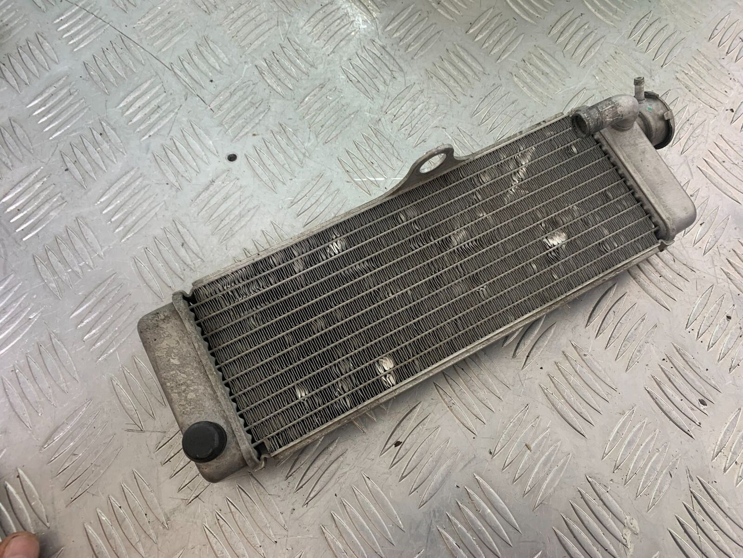 HUSQVARNA TE630 TE 630 RADIATOR YEAR 2010-11 (CMB1120)