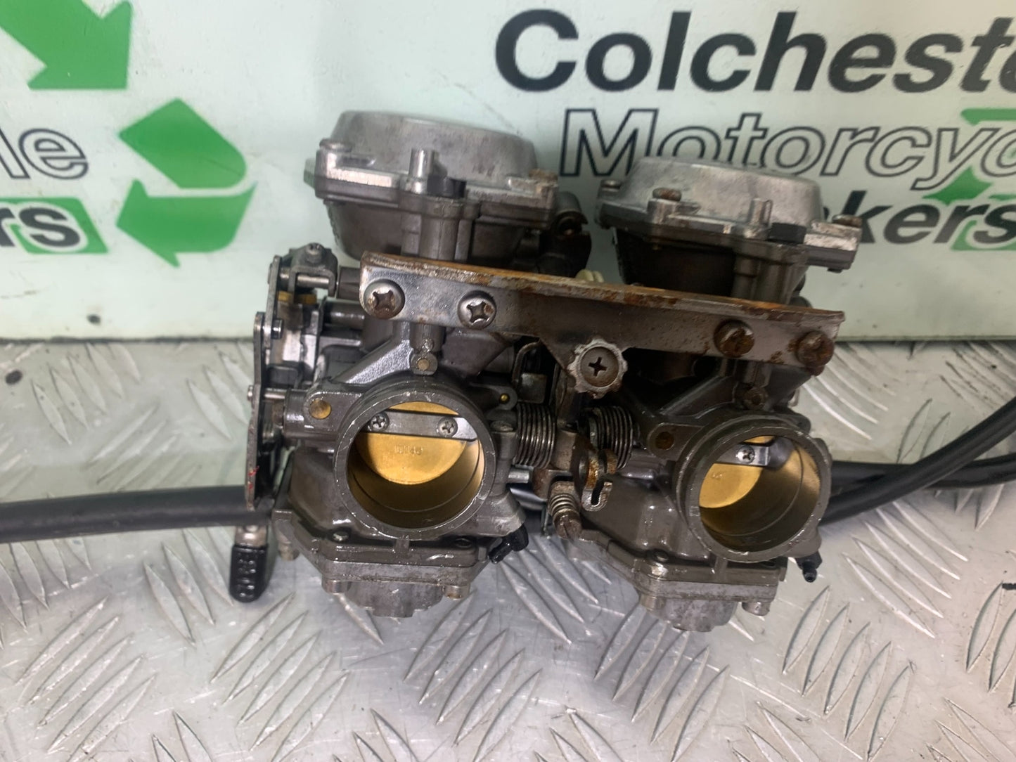 YAMAHA XV535 XV 535 VIRAGO CARBS YEAR 1994-02 (CMB1162)