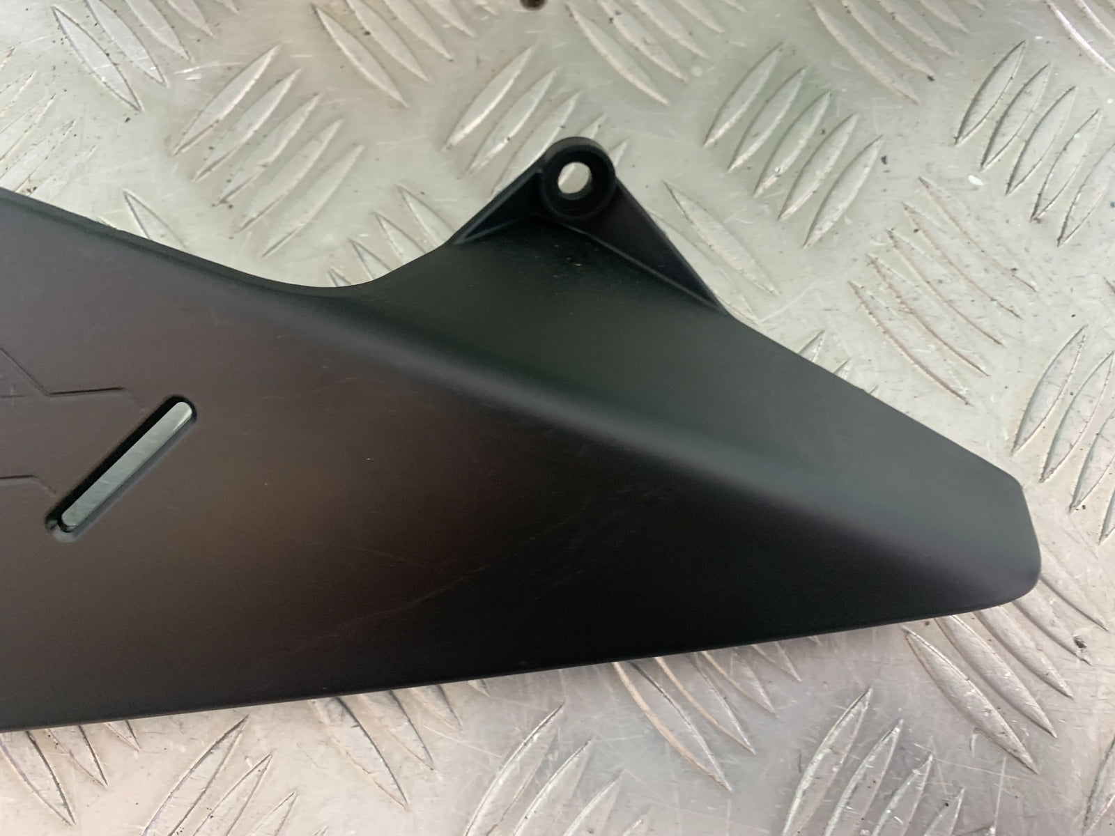 KTM 790 DUKE RIGHT FRAME COVER  YEAR 2018-2021  (CMB11150)