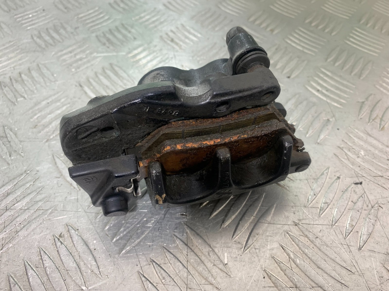 BMW R1200 R 1200 GS REAR BRAKE CALIPER  YEAR 2013-2016 (CMB1257)