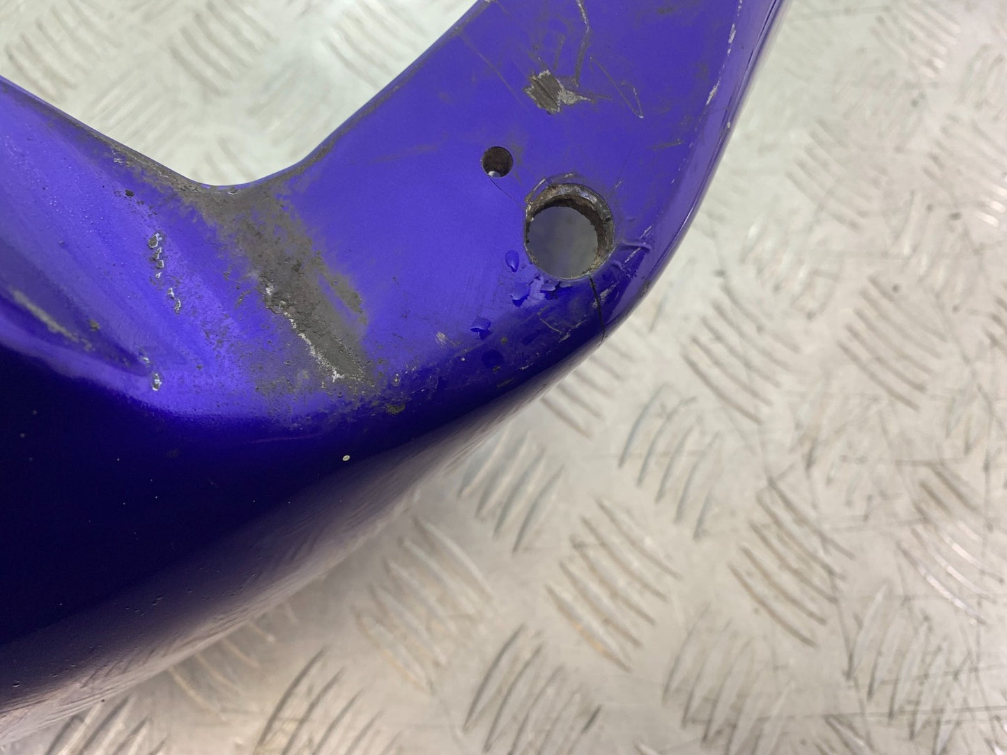 TRIUMPH TROPHY 900 FRONT MUDGUARD  YEAR 1991-95 (CMB1251)