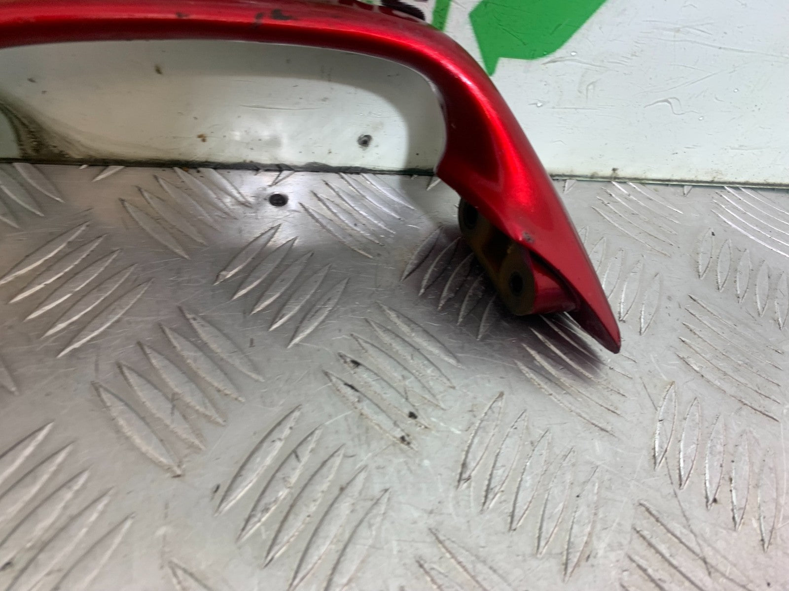 HONDA CBR1100 BLACKBIRD GRAB RAIL  YEAR 1999-2005 (CMB1232)