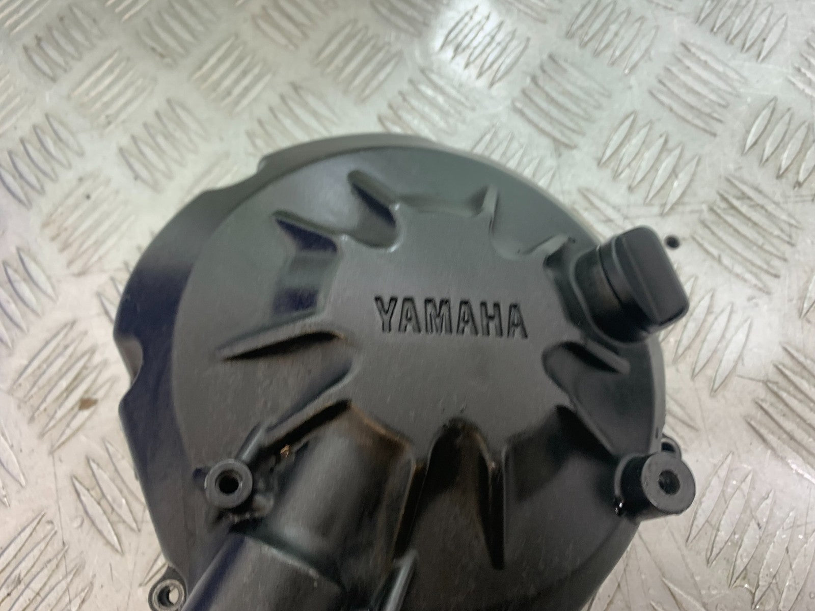 YAMAHA YZF R1 4C8 CLUTCH COVER  YEAR 2007-2008 (CMB1237)