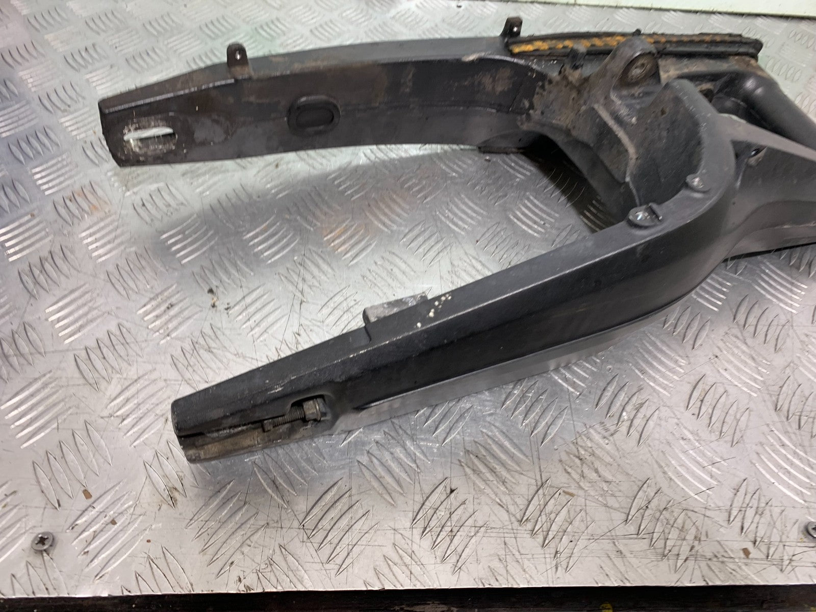 HONDA CB650F CB 650 FA-E SWINGARM  YEAR 2014-2017 (CMB1226)