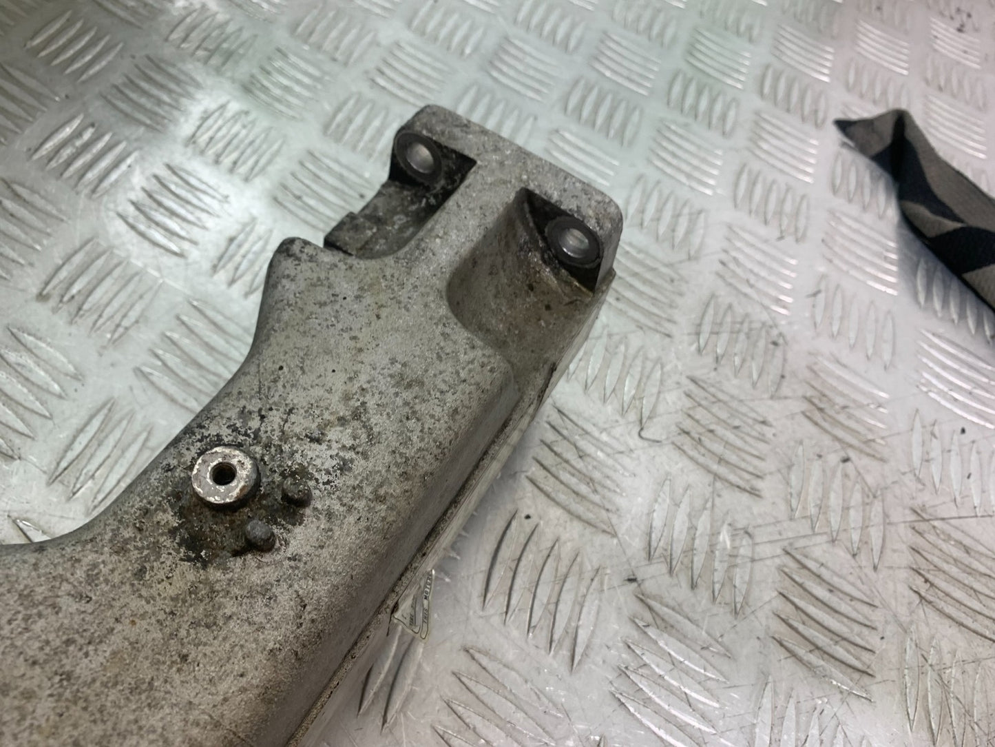 HONDA NTV 600 REVERE SWINGARM  YEAR 1988-1996  (CMB1281)
