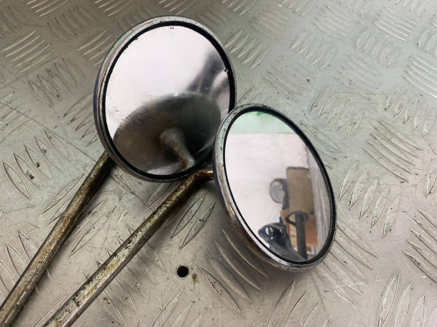 HONDA CX500 CX 500 LEFT AND RIGHT MIRRORS YEAR 1980 (CMB1131)