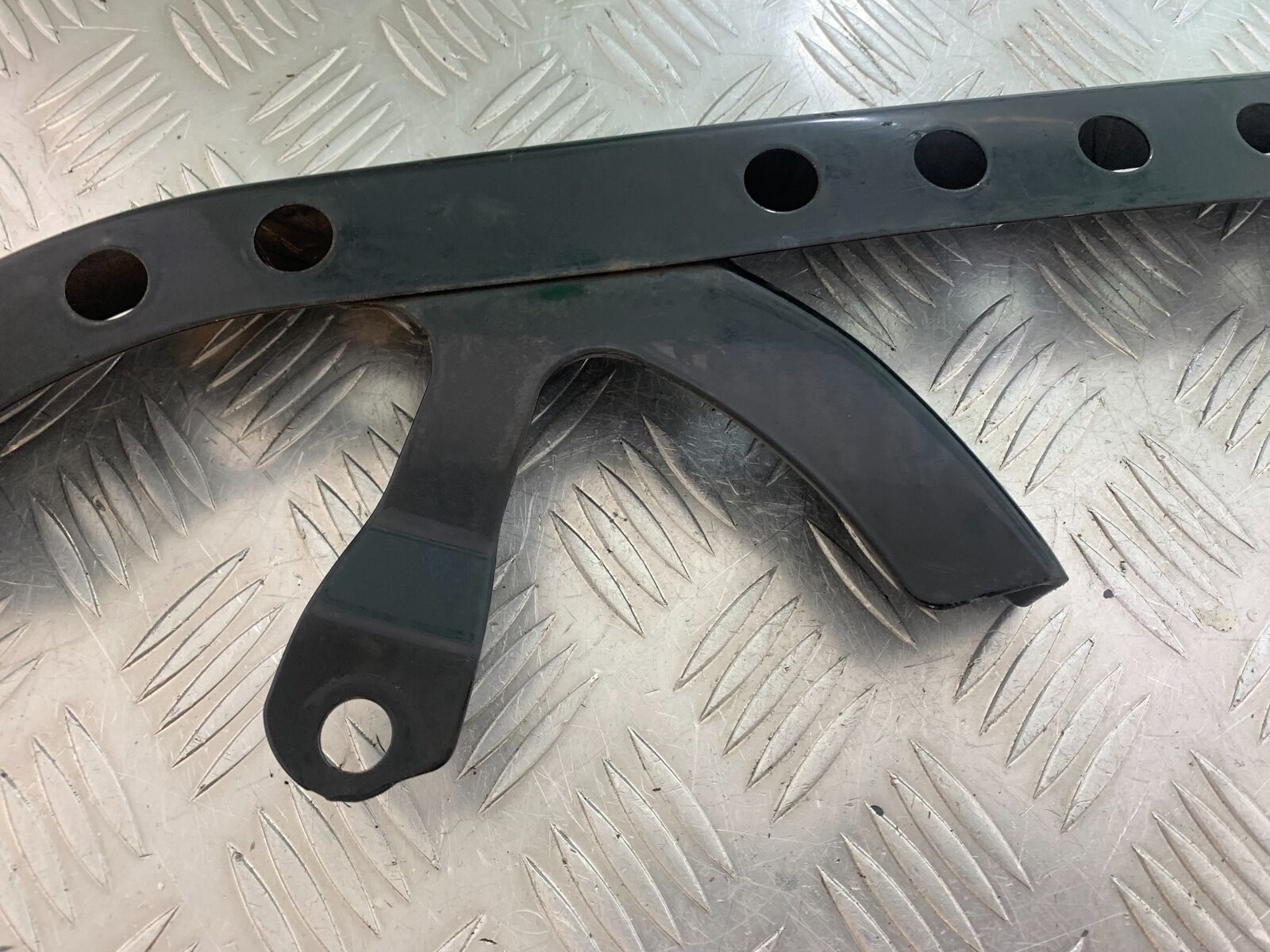 HARLEY DAVIDSON XL883 N IROD CHAIN GUARD YEAR 2020  (CMB1116)