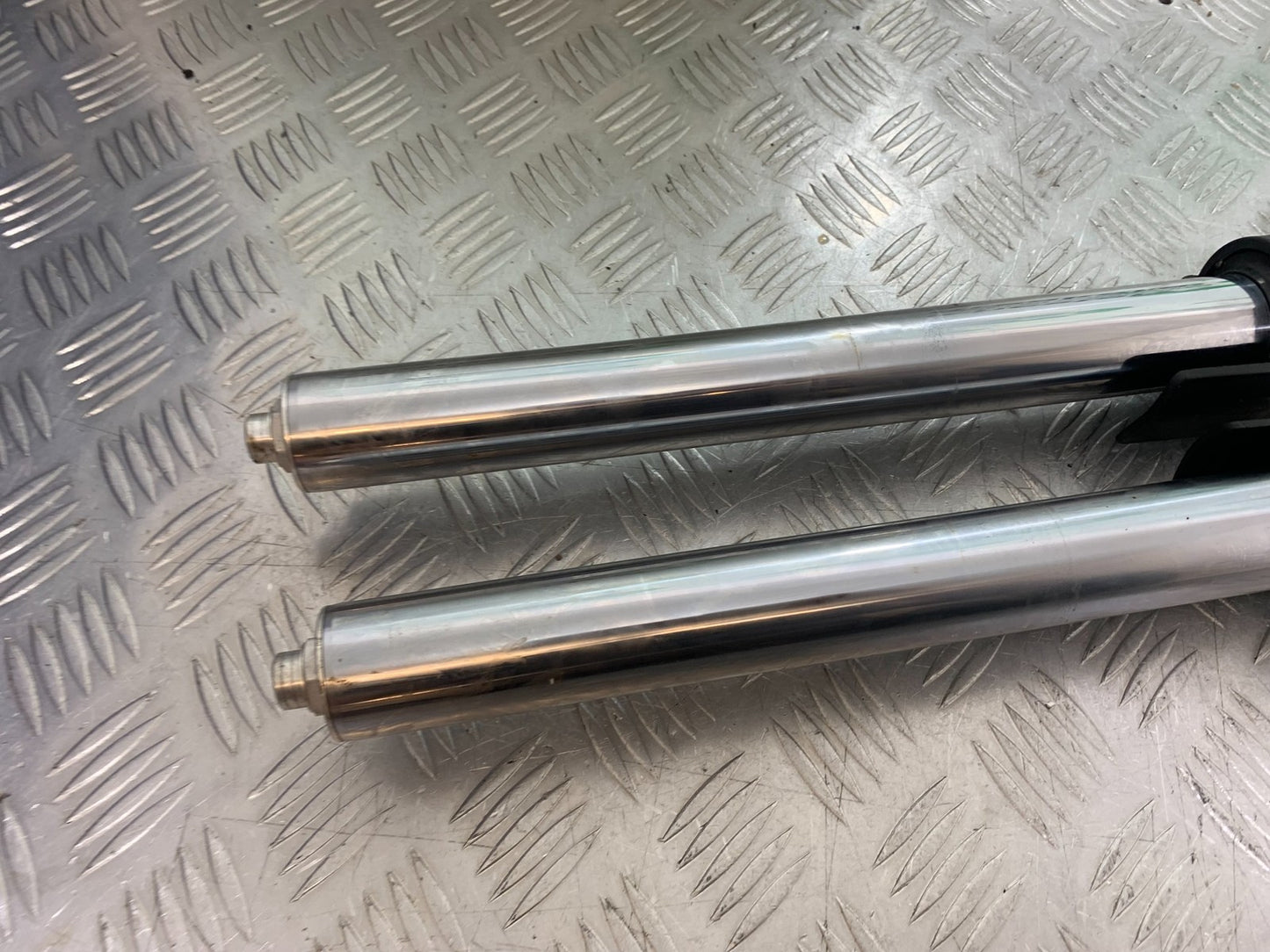 TRIUMPH 1050 SPRINT ST FORKS 2003-2011 (CMB1285)