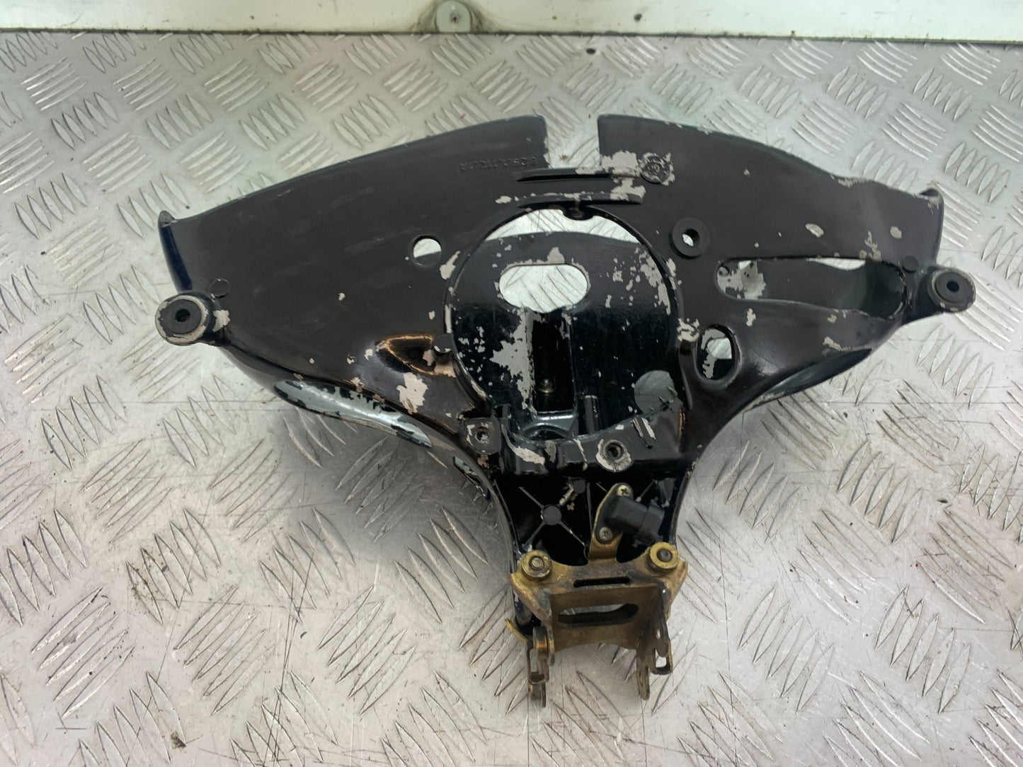 DUCATI 996 SPS 748 916 998 FAIRING BRACKET  1999-2000 (CMB1209)