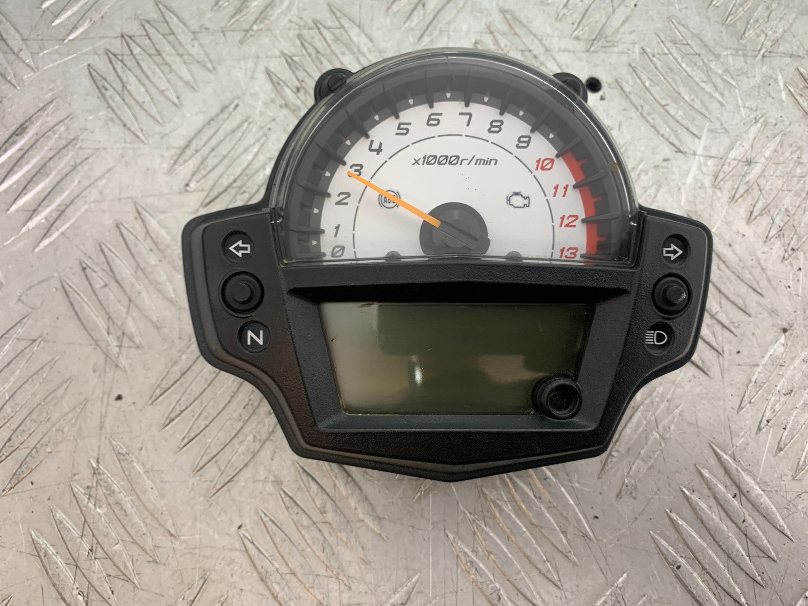 KAWASAKI 650 VERSYS CLOCKS SPEEDO DASH YEAR 2015-2018 (CMB1288)