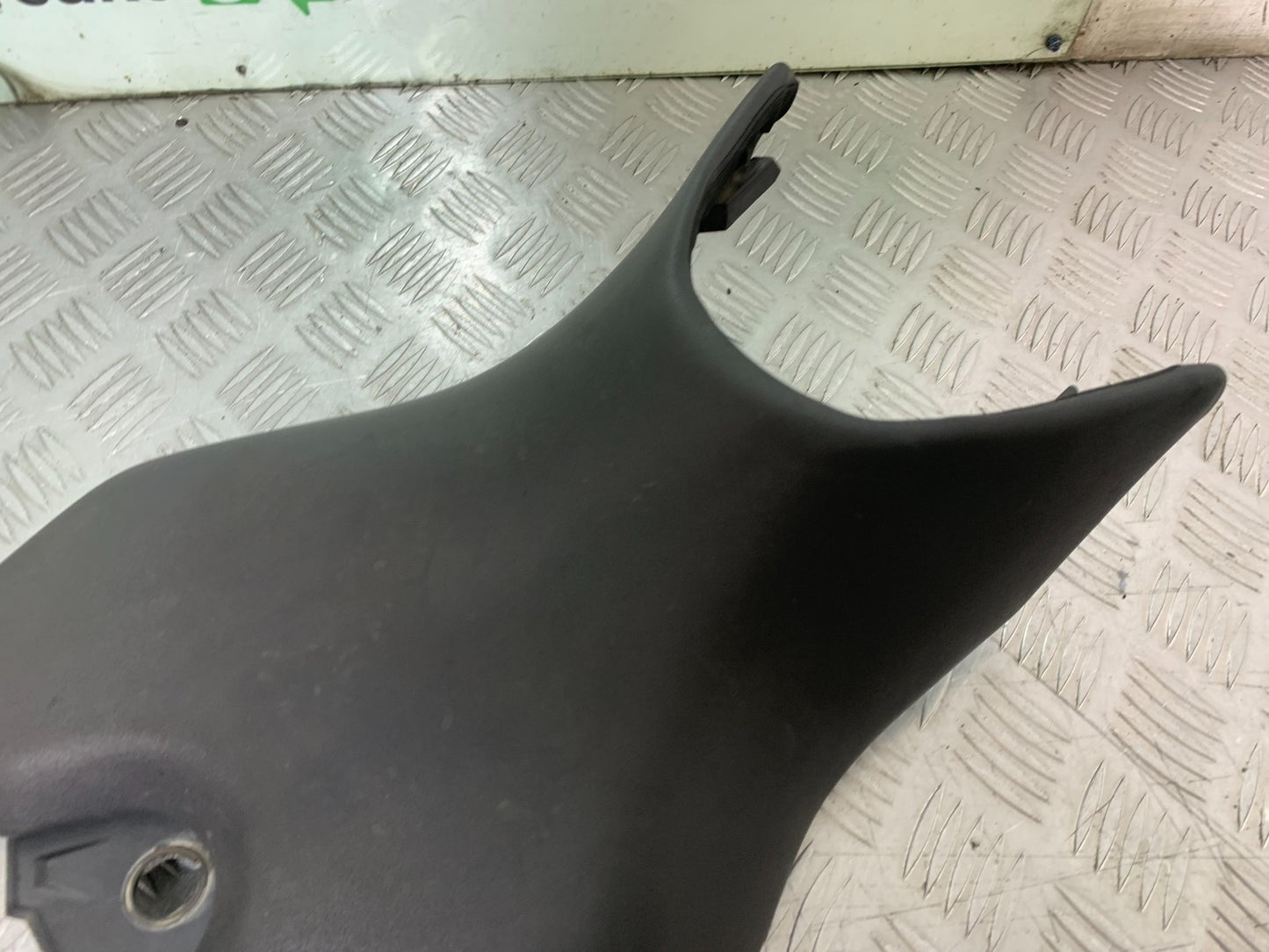 YAMAHA YZF-R125 YZF 125 FRONT SEAT YEAR 2019-2022 (CMB1263)