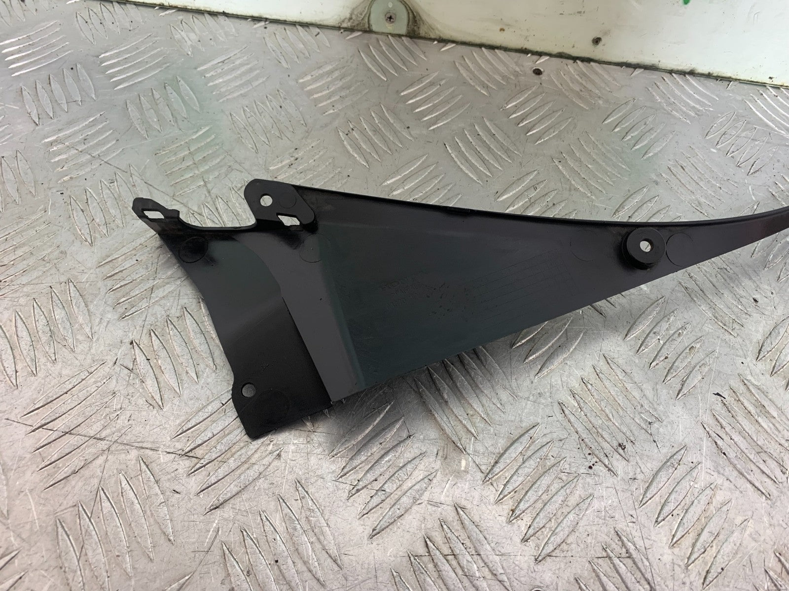 HONDA CBR1000 RR CBR1000 FIREBLADE FRONT INNER INFILL 2008-2011 (CMB1179)